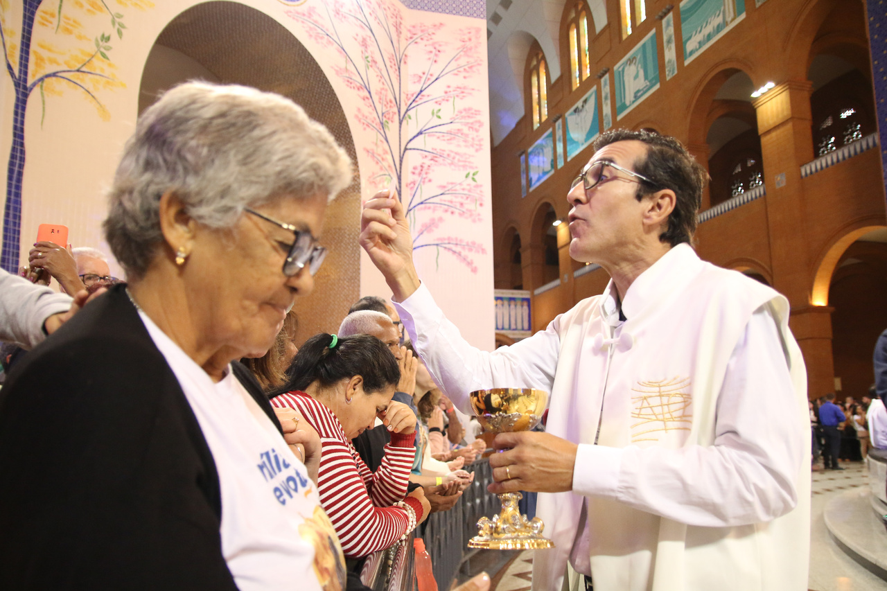 João Pedro Oliveira - A12 João Pedro Oliveira - A12