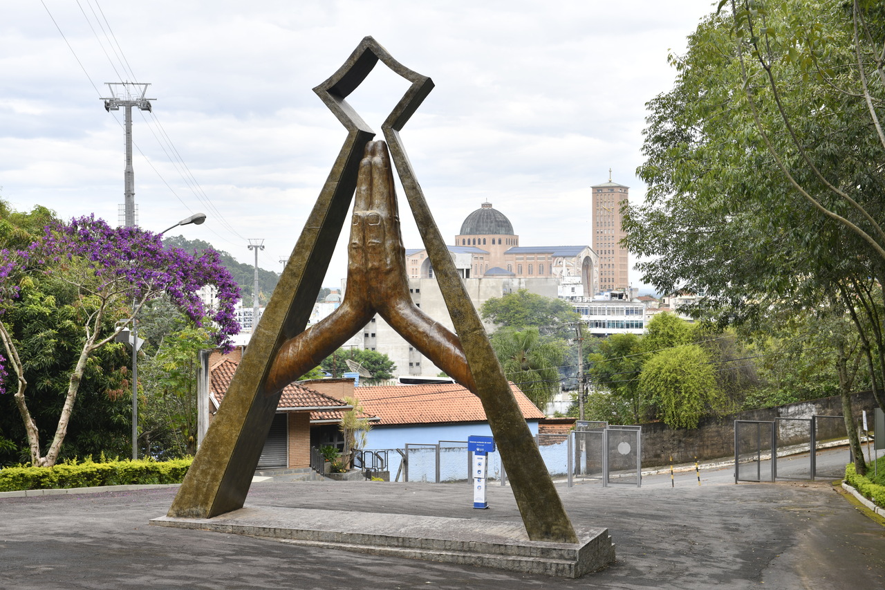 Thiago Leon Thiago Leon