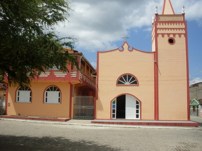 Igreja de Potiraguá na Bahia, terra de missão.